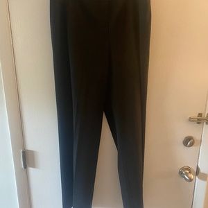 fine Virgin Wool Black  Lafayette 148 fine wool slacks size. 14